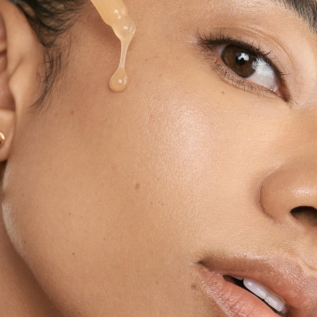 lelive - All Glow'd Up Bright Serum Vit C Turmeric & HA 30ml - Image 3